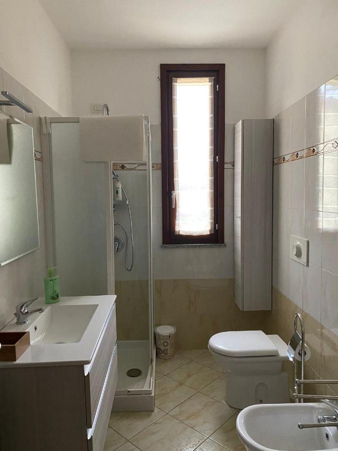 Ferienwohnung Il Tulipano Trezzano Rosa Exterior foto